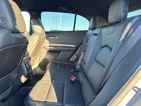 Used 2024 Cadillac XT4 Premium Luxury image 11