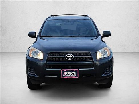 Used 2012 Toyota RAV4 FWD w/ Upgrade Value Pkg image 2