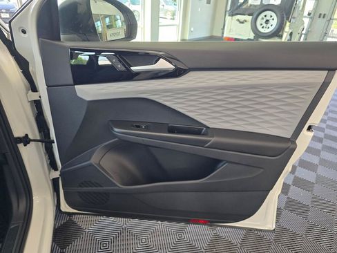 Used 2023 Volkswagen Taos S w/ Driver Assistance Package FWD image 41