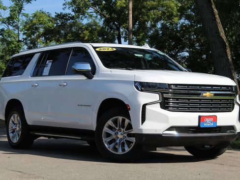 Used 2024 Chevrolet Suburban Premier AWD/4WD image 1