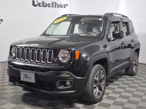 Used 2015 Jeep Renegade Latitude w/ Popular Equipment Group AWD/4WD image 3