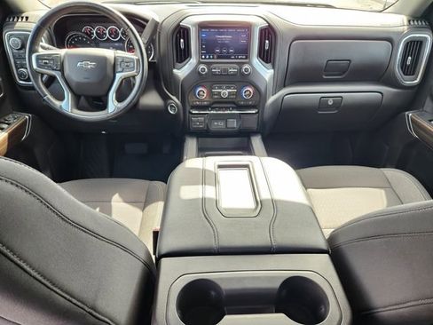 Used 2021 Chevrolet Silverado 1500 LT Trail Boss w/ Bed Protection Package image 13