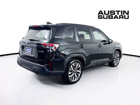 Used 2026 Subaru Forester Touring AWD/4WD image 7
