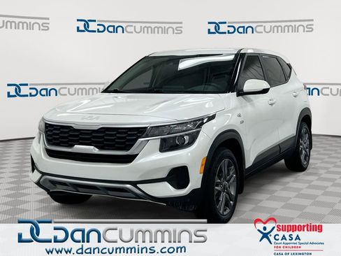 Used 2022 Kia Seltos LX AWD/4WD image 1