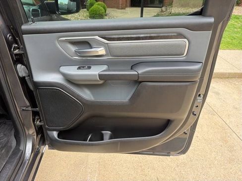 Used 2022 RAM 1500 Big Horn AWD/4WD image 23