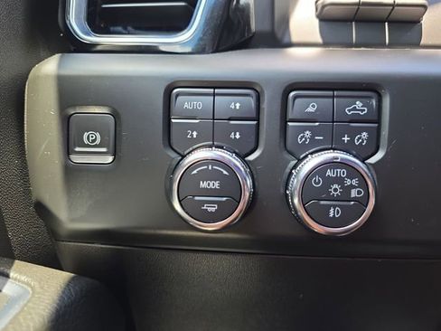 Used 2024 GMC Sierra 1500 Denali w/ Denali Reserve Package AWD/4WD image 27