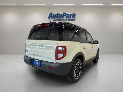 Used 2025 Ford Bronco Sport Outer Banks w/ Outer Banks Tech Package+ image 7