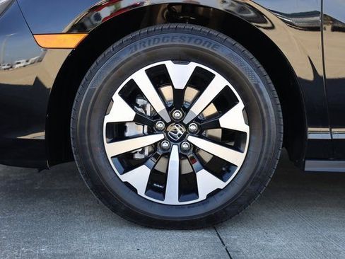 New 2026 Honda Odyssey EX-L image 9