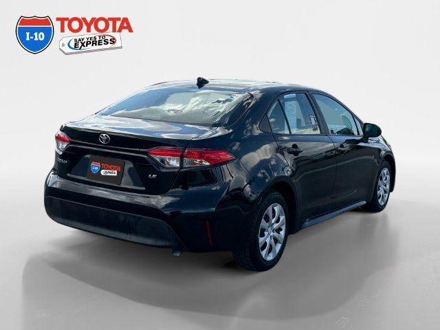 Certified 2024 Toyota Corolla LE FWD image 5