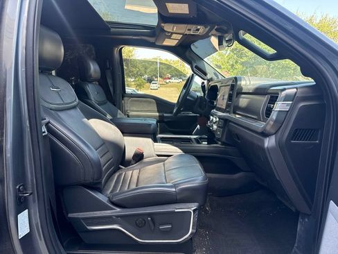 Certified 2025 Ford F450 Platinum w/ FX4 Off-Road Package AWD/4WD image 12
