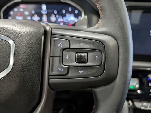 Used 2025 GMC Sierra 1500 AT4 w/ AT4 Premium Package image 22