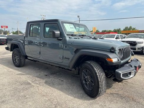 New 2026 Jeep Gladiator Sport AWD/4WD image 6
