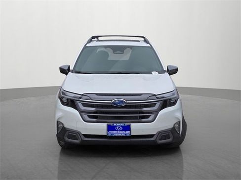 New 2025 Subaru Forester Limited image 2