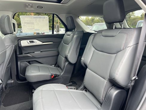 New 2026 Ford Explorer Active w/ Active Comfort Package image 25