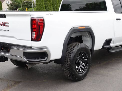 Used 2023 GMC Sierra 2500 Pro w/ Convenience Package AWD/4WD image 11