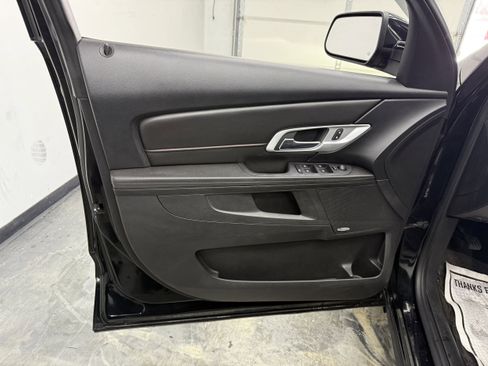 Used 2017 GMC Terrain SLE image 10