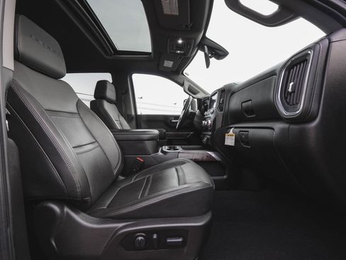 Used 2022 GMC Sierra 3500 Denali image 43