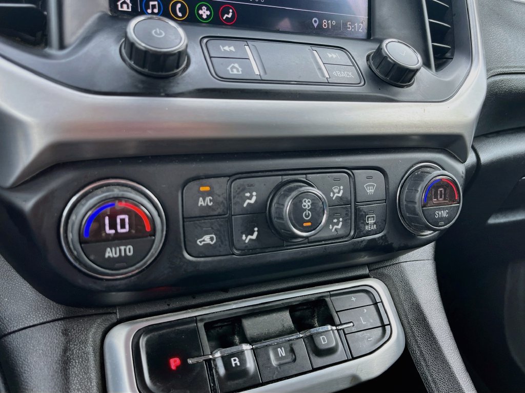 Used 2020 GMC Acadia SLE w/ Driver Convenience Package FWD image 15