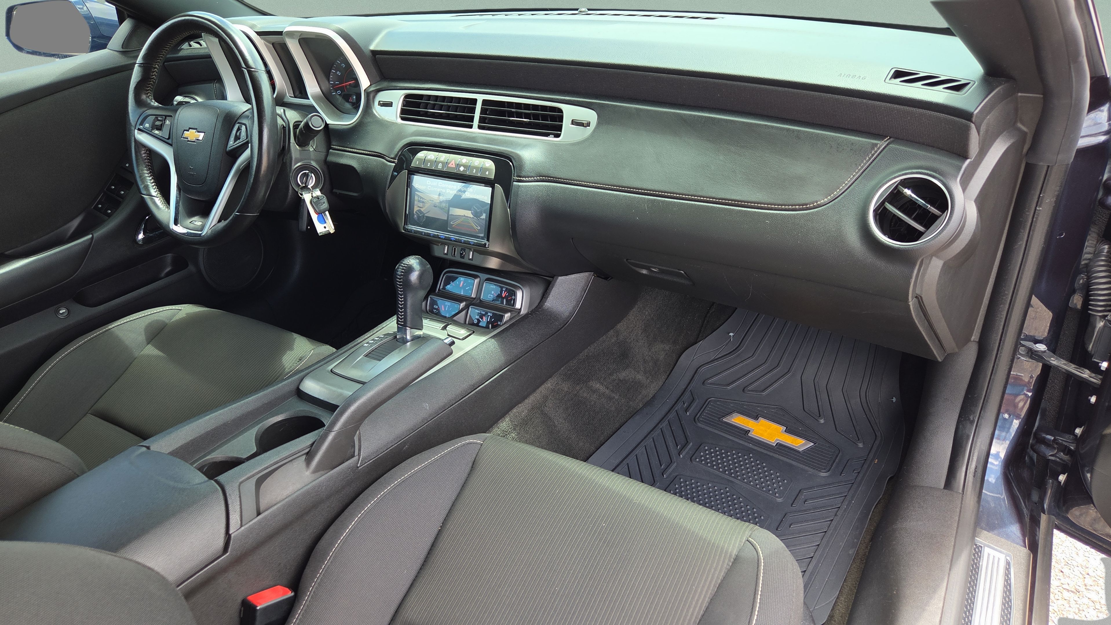 Used 2013 Chevrolet Camaro SS RWD image 15