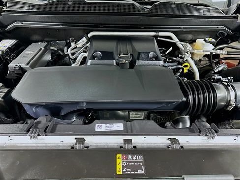 Used 2024 Chevrolet Colorado Trail Boss w/ Advanced Trailering Package image 17