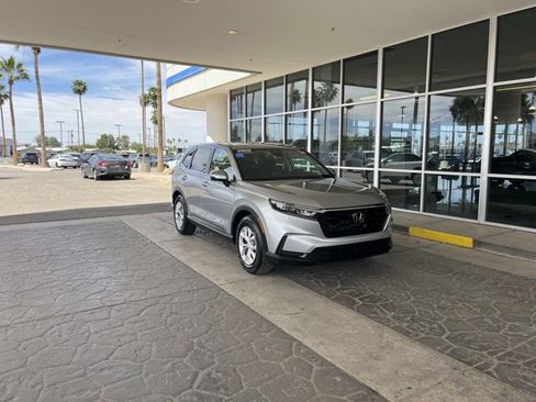 Used 2026 Honda CR-V LX image 5