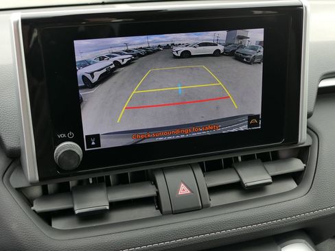 Used 2024 Toyota RAV4 LE image 20