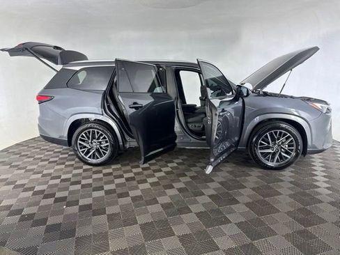 Used 2025 Lexus TX 350 AWD w/ Technology Package image 14