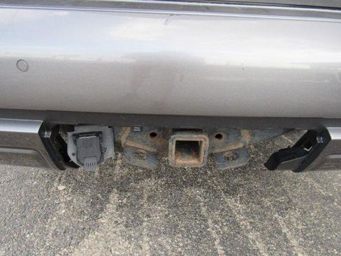 Used 2019 Nissan Armada Platinum w/ Captain's Chairs Package image 9