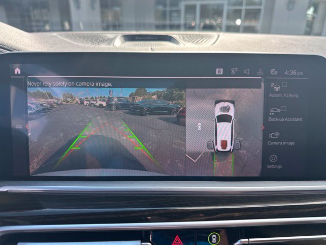 Used 2019 BMW X7 xDrive40i w/ Premium Package AWD/4WD image 12
