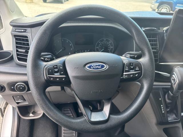 Used 2023 Ford Transit 350 XLT RWD image 14