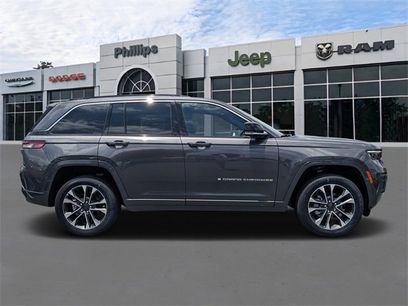 New 2025 Jeep Grand Cherokee Overland w/ Trailer Tow Package