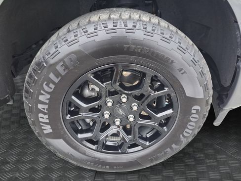 Used 2025 Ford F150 STX AWD/4WD image 21