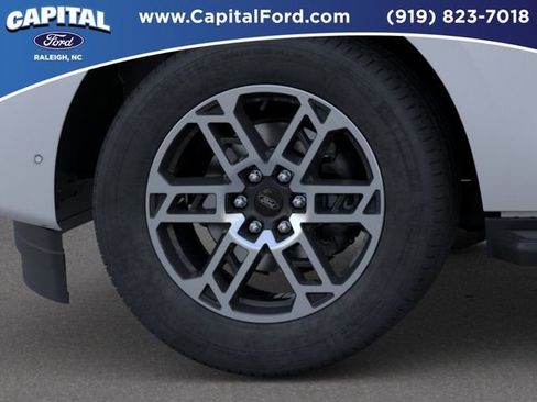 New 2026 Ford Expedition Max Active image 19