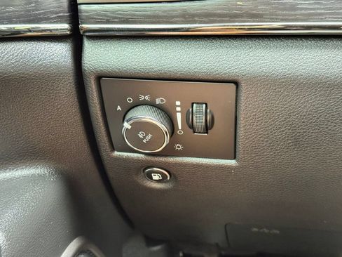 Used 2018 Jeep Grand Cherokee High Altitude AWD/4WD image 26