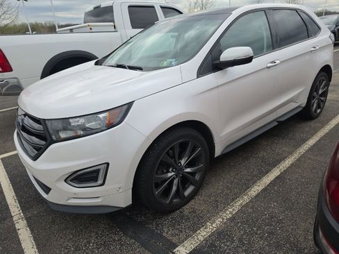 Used 2018 Ford Edge Sport w/ Equipment Group 401A image 2