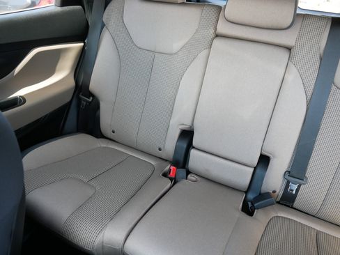 Used 2023 Hyundai Santa Fe SEL AWD/4WD image 12
