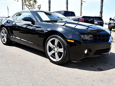 Used 2010 Chevrolet Camaro LT w/ RS Package RWD image 3