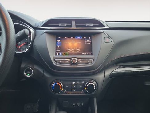 Used 2023 Chevrolet TrailBlazer RS image 15