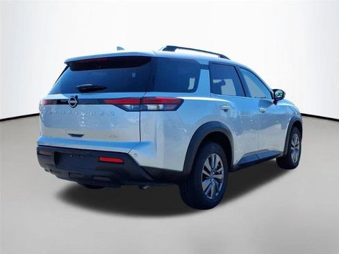 Certified 2025 Nissan Pathfinder SV AWD/4WD image 1