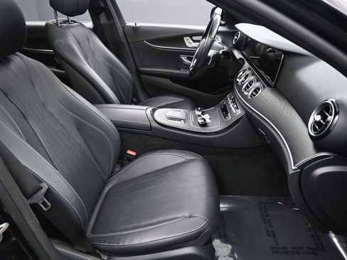 Used 2022 Mercedes-Benz E 450 4MATIC Sedan w/ Driver Assistance Package image 35