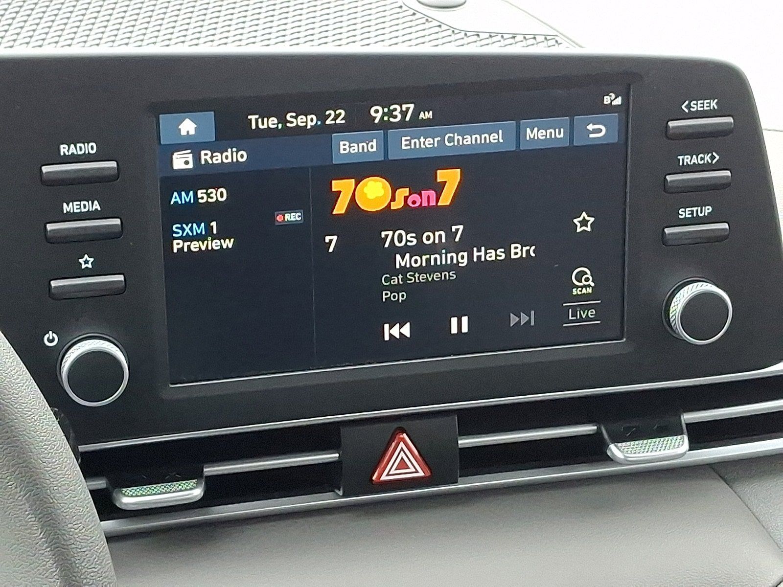 Certified 2023 Hyundai Elantra SEL FWD image 18