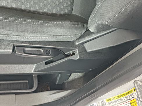Used 2019 Ford Transit Connect XLT FWD image 13