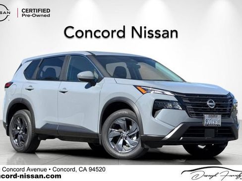 Certified 2026 Nissan Rogue SV FWD image 1