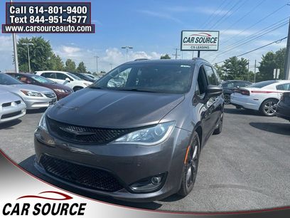 Used 2019 Chrysler Pacifica Limited w/ Advanced Safetytec Group