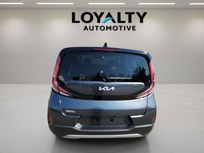 Used 2025 Kia Soul LX