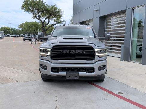 Used 2024 RAM 3500 Laramie w/ Night Edition AWD/4WD image 3