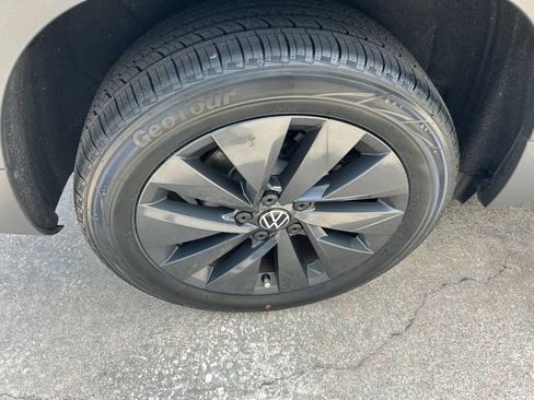 Used 2023 Volkswagen Taos S w/ Driver Assistance Package FWD image 26