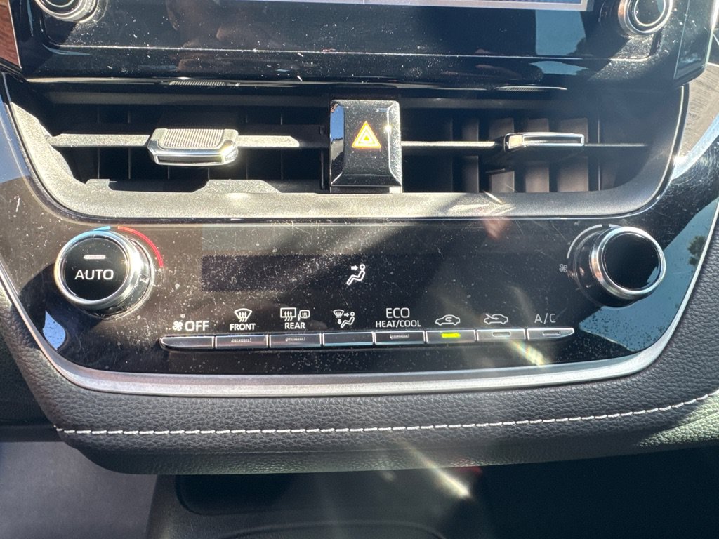 Used 2019 Toyota Corolla SE FWD image 12