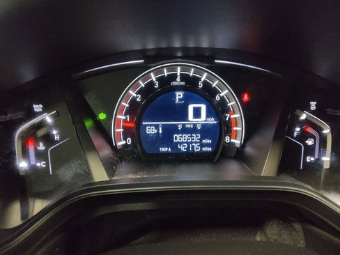 Used 2019 Honda CR-V LX image 23
