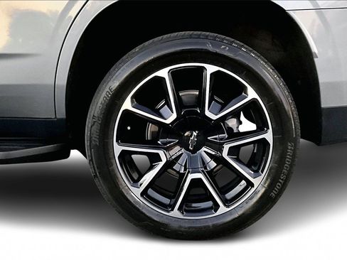 Used 2023 Chevrolet Tahoe RST w/ Luxury Package image 32